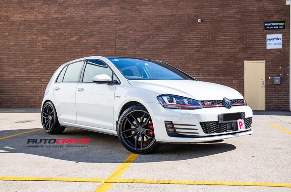VOLKSWAGEN GOLF EFS3 MATTE BLACK